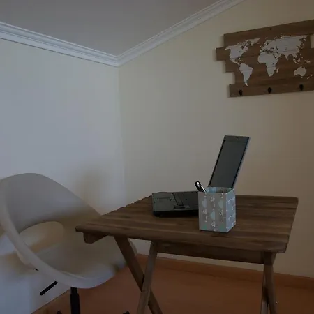 民宿 Quartos Confortaveis Em Casa Proximo Ao Mosteiro